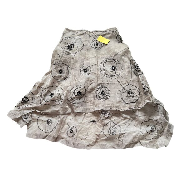 Asymmetrical skirt - Picture 1 of 6